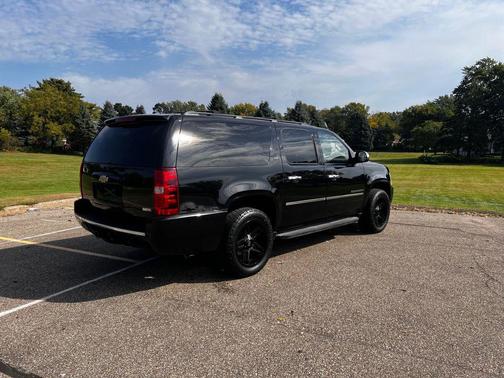 2011 Chevrolet Suburban 1500 LTZ