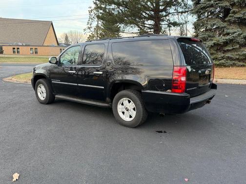 2011 Chevrolet Suburban 1500 LTZ