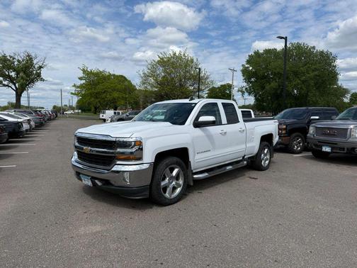 White 2017 Chevrolet Silverado 1500 1LT