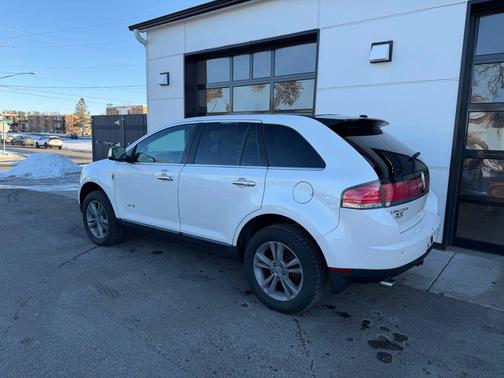 2010 Lincoln MKX Base