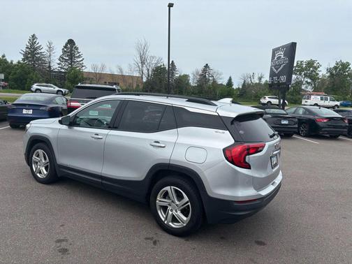 2020 GMC Terrain SLE