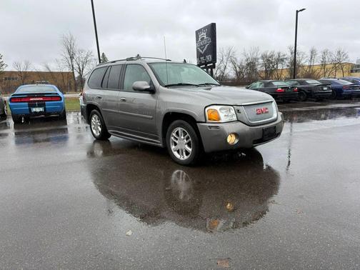 Gray 2006 GMC Envoy Denali