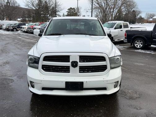 2016 RAM 1500 Sport