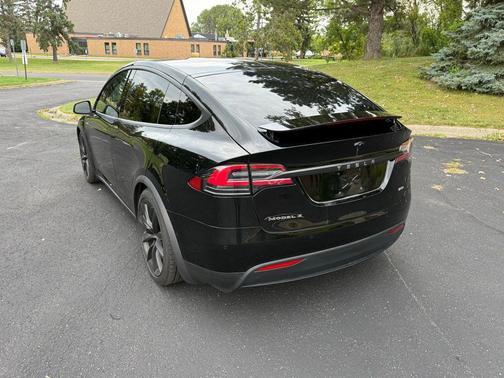 2016 Tesla Model X 75D Sport Utility 4D