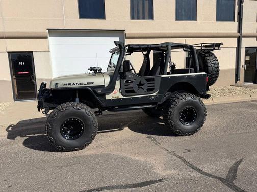 1992 Jeep Wrangler Sahara