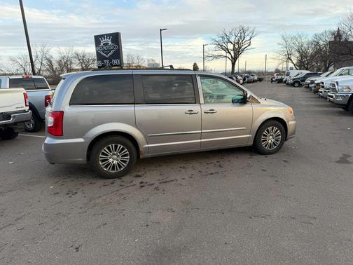Silver 2013 Chrysler Town & Country Touring-L
