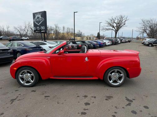 2005 Chevrolet SSR Convertible Pickup 2D