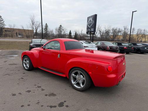 2005 Chevrolet SSR Convertible Pickup 2D