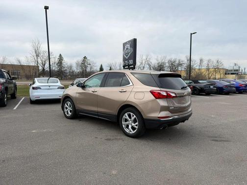 Brown 2018 Chevrolet Equinox 2LT