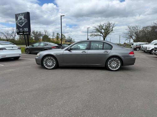 Gray 2008 BMW 750 I