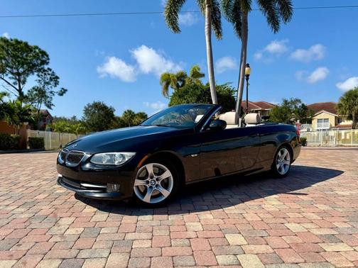 2011 BMW 335 335i 2dr Convertible
