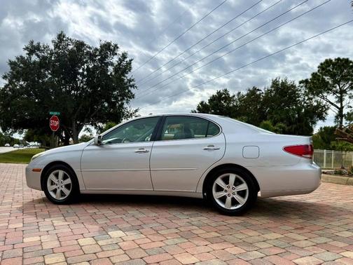 2005 Lexus ES 330 Base
