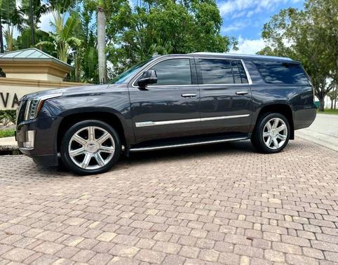 2016 Cadillac Escalade ESV Luxury