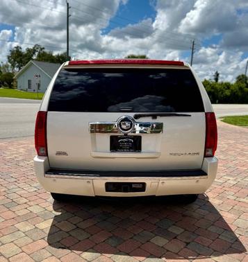 2008 Cadillac Escalade Base