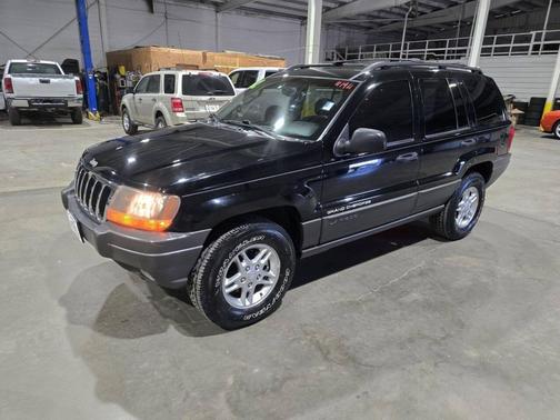 2002 Jeep Grand Cherokee Laredo