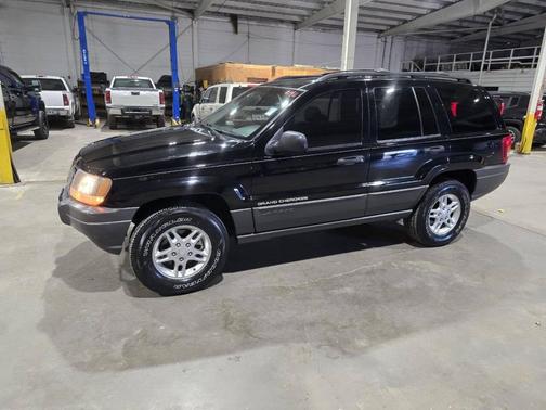 2002 Jeep Grand Cherokee Laredo
