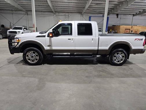 White Platinum Clearcoat Metallic 2015 Ford F-250 King Ranch