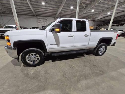 Summit White 2015 Chevrolet Silverado 2500 LT