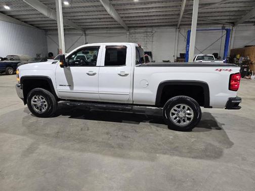 Summit White 2015 Chevrolet Silverado 2500 LT