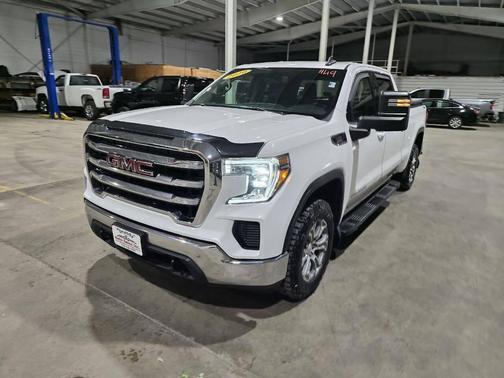 Summit White 2020 GMC Sierra 1500 SLE