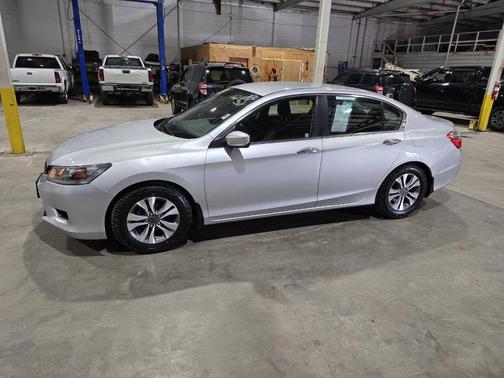 2013 Honda Accord LX 4dr Sedan CVT