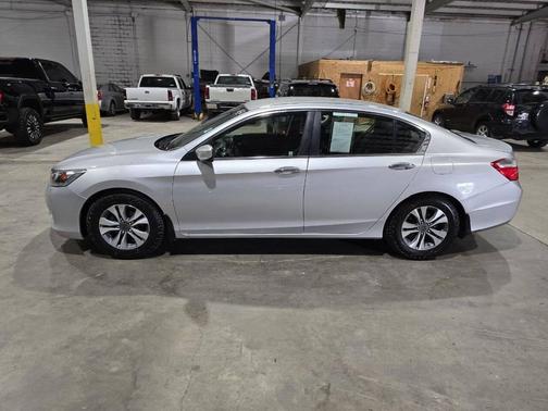 2013 Honda Accord LX 4dr Sedan CVT
