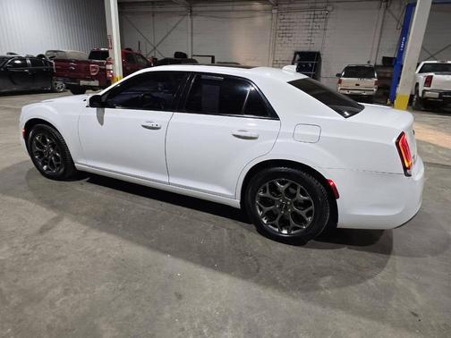 2015 Chrysler 300 S