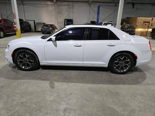 2015 Chrysler 300 S