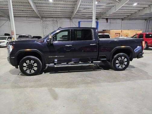 2024 GMC Sierra 2500 Denali