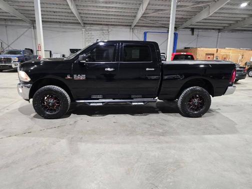 2015 RAM 2500 Big Horn 4x4 4dr Crew Cab 6.3 ft. SB Pickup