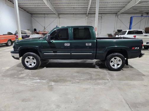 2006 Chevrolet Silverado 1500 LT Crew Cab