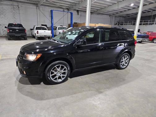 Pitch Black Clearcoat 2015 Dodge Journey R/T