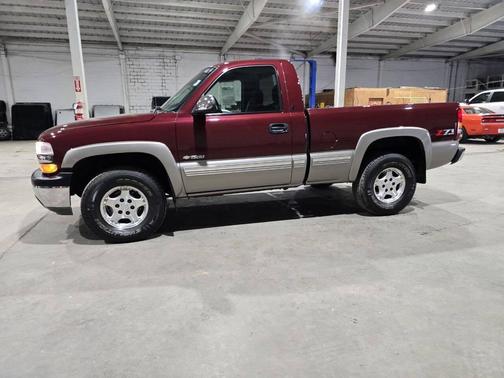 2002 Chevrolet Silverado 1500 LS