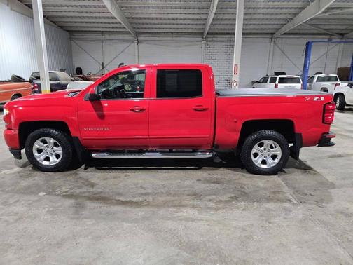2018 Chevrolet Silverado 1500 2LT