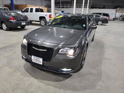2017 Chrysler 300 S