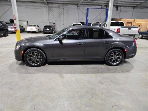 2017 Chrysler 300 S