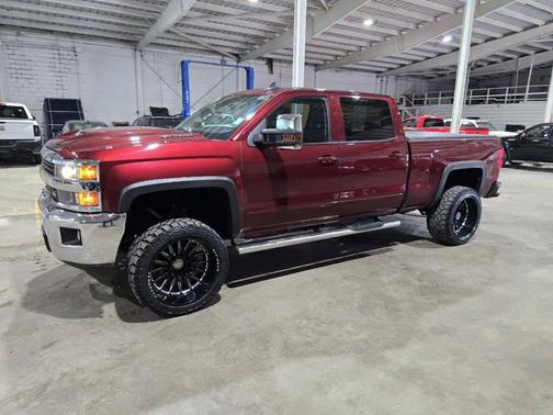 2017 Chevrolet Silverado 2500 LT