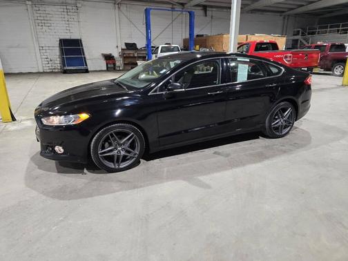 2016 Ford Fusion Titanium