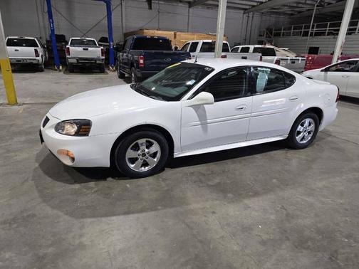 2005 Pontiac Grand Prix Base