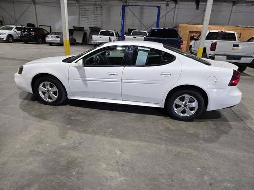 2005 Pontiac Grand Prix Base