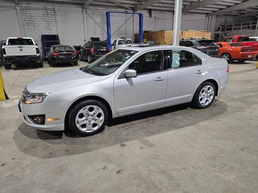 2011 Ford Fusion SE