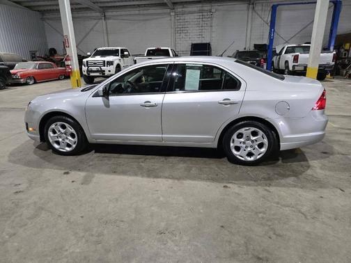 2011 Ford Fusion SE