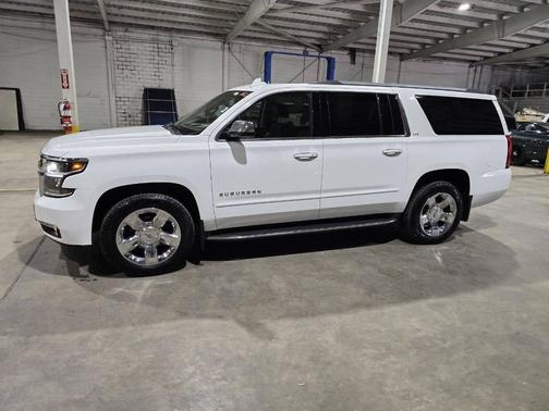 Summit White 2016 Chevrolet Suburban LTZ
