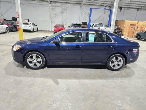 Imperial Blue Metallic 2011 Chevrolet Malibu 2LT