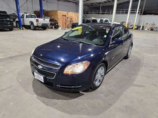 Imperial Blue Metallic 2011 Chevrolet Malibu 2LT