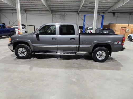2002 GMC Sierra 1500 SLE HD Crew Cab