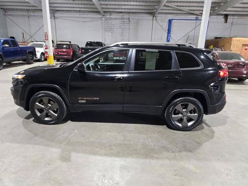 2017 Jeep Cherokee 75th Anniversary 4x4 4dr SUV
