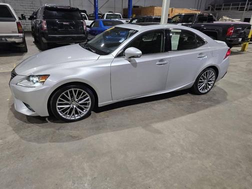 2015 Lexus IS 250 Crafted Line