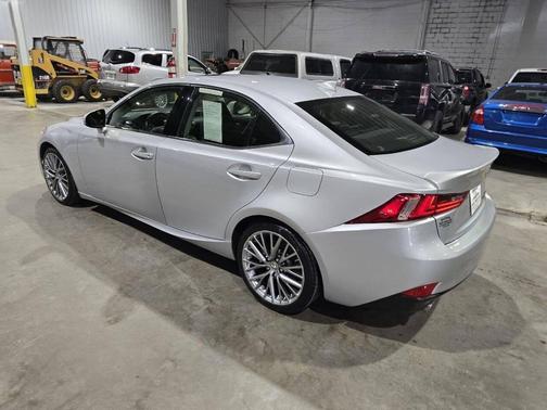 2015 Lexus IS 250 Crafted Line