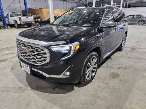 Ebony Twilight Metallic 2019 GMC Terrain Denali